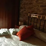 Casa De Piedra En *