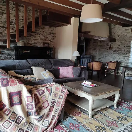 Casa De Piedra En Casa rural *