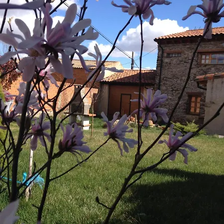 Casa De Piedra En Country house