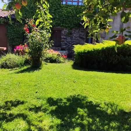 Casa De Piedra En Country house *