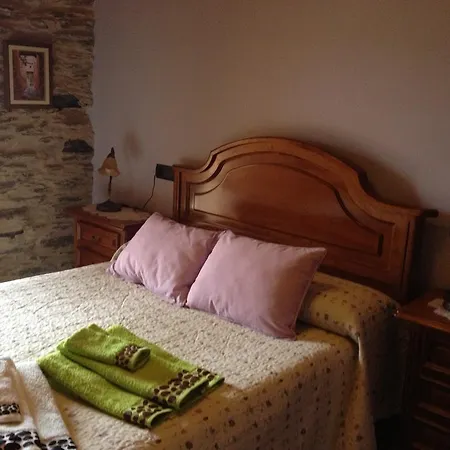 Casa De Piedra En * Muga de Alba