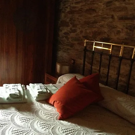 Casa De Piedra En *