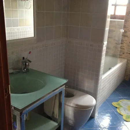 Casa De Piedra En